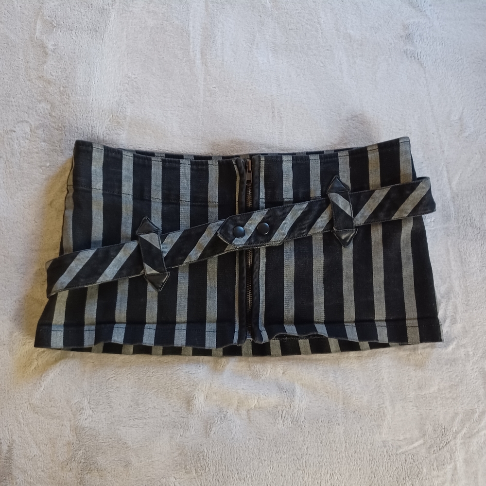 SOLD❗️Psycho Circus Mini Skirt